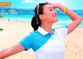 焦点娱乐夏季运动T恤的模特试穿图片