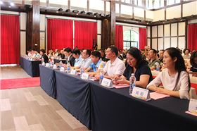 焦点娱乐运动服定制专家助力2019粤港澳大湾区青少年体育文化交流会