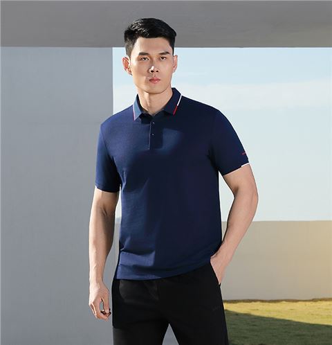 时尚简约休闲T恤