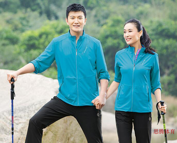 焦点娱乐风衣定制