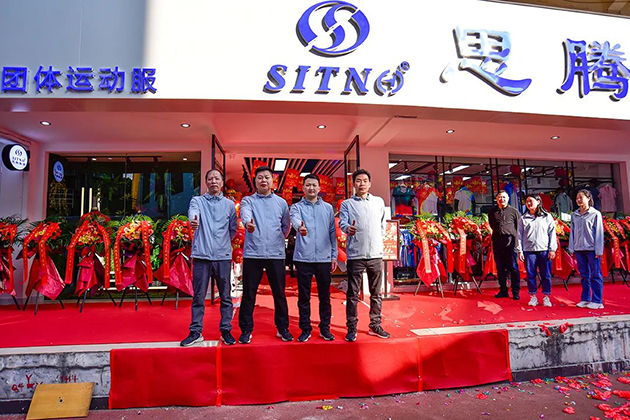 焦点娱乐昆明店开业图2