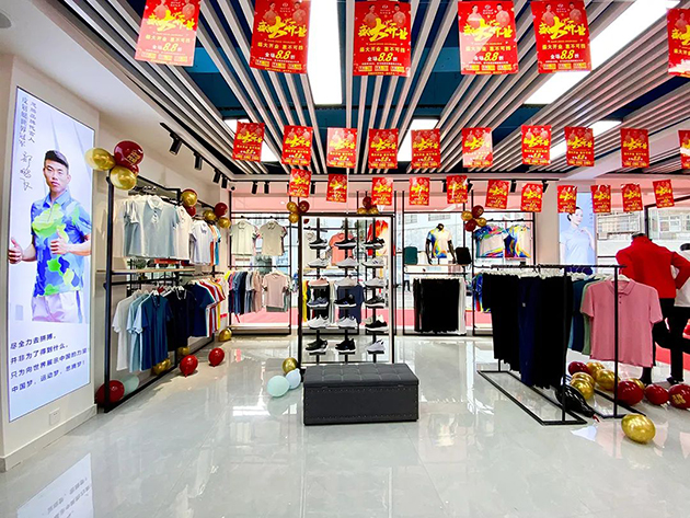 焦点娱乐昆明店开业图13