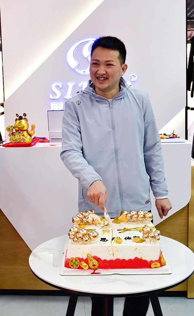 焦点娱乐昆明店开业图21